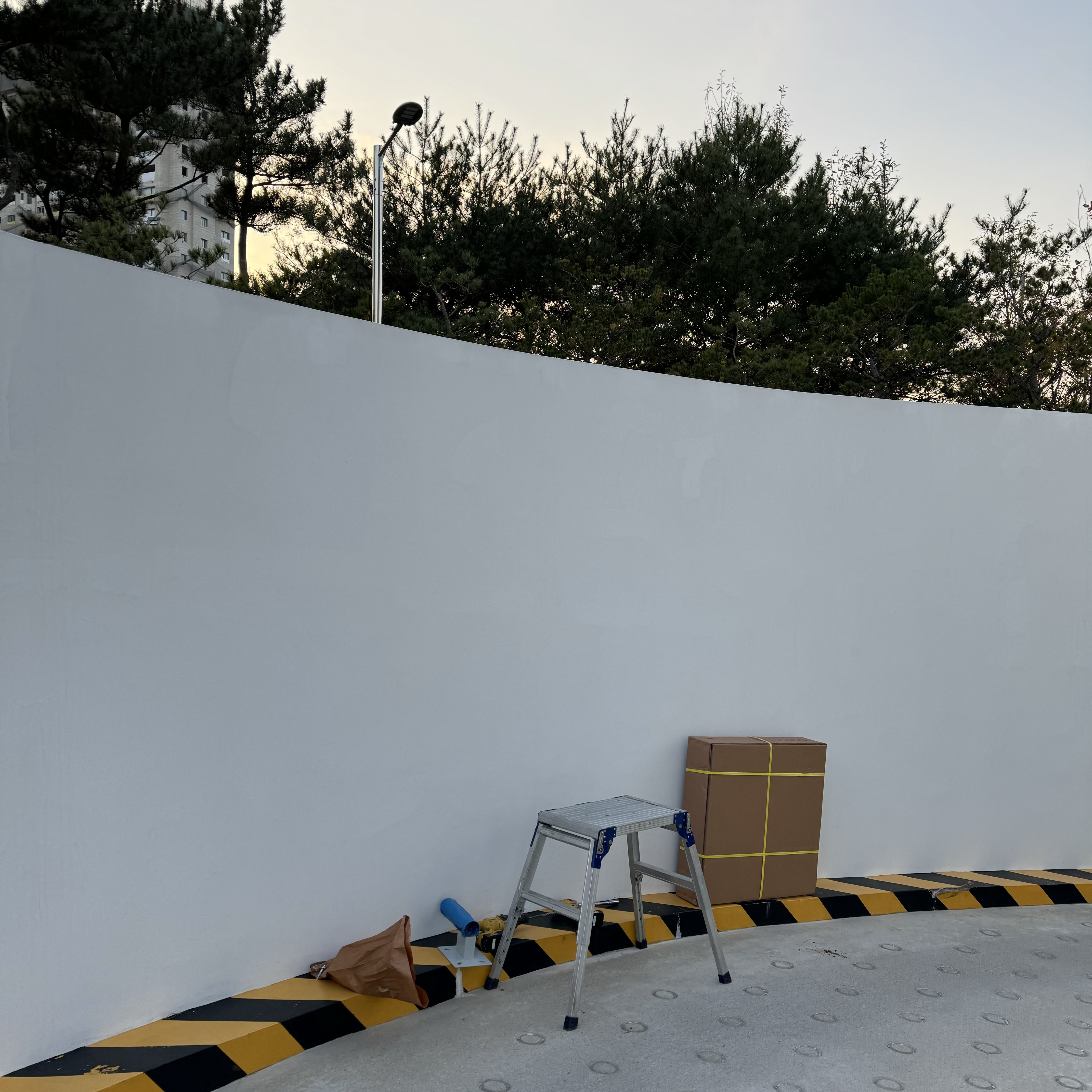 보도 경계 스테인리스 볼라드 시공